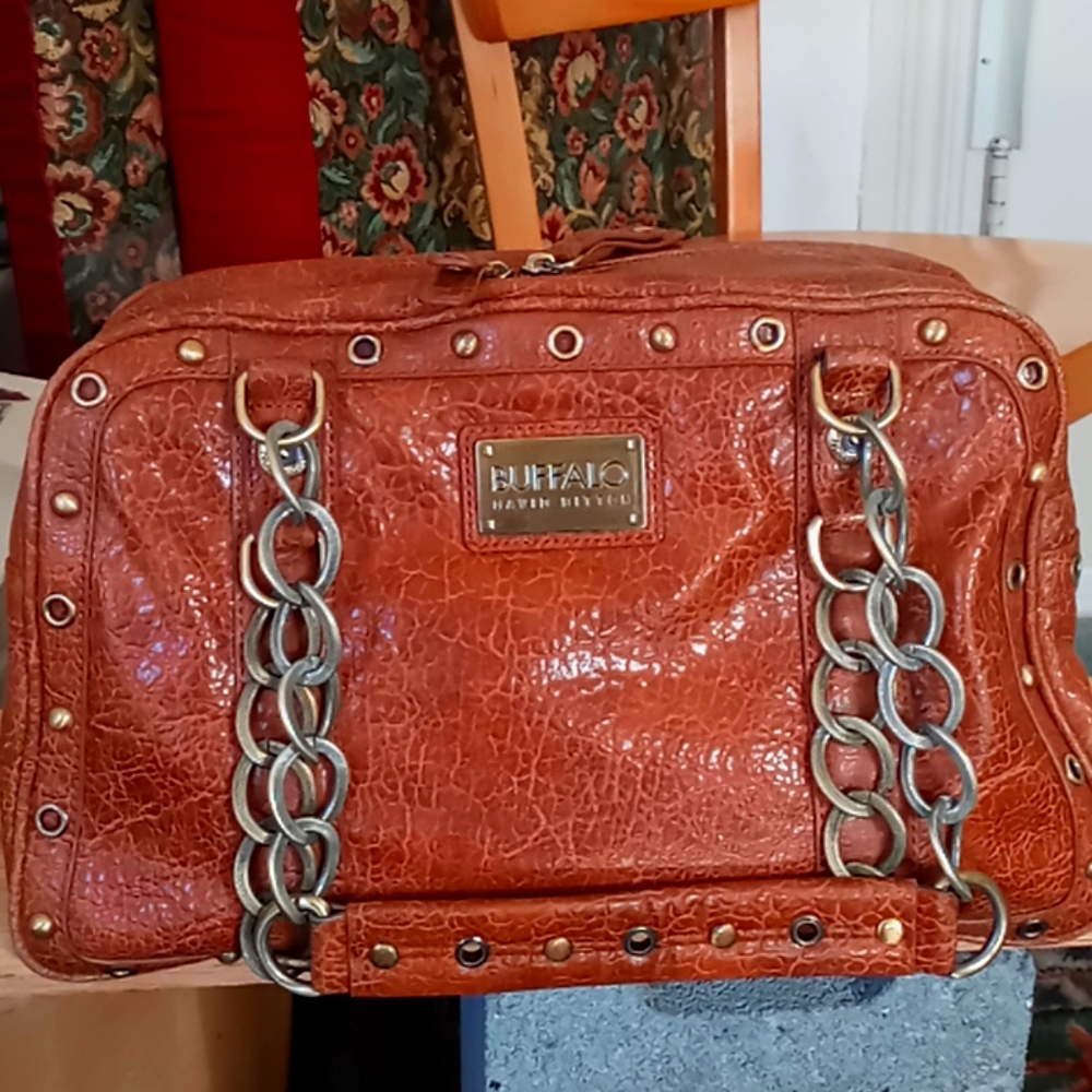 Brown distressed leather purse